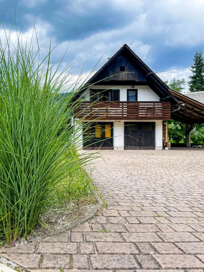 Apartma Petra Ravnik - Wanderer'S Hut Bohinj Exterior photo